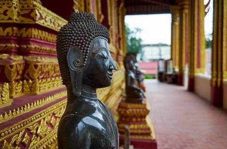 东南亚八面佛爆料视频,神秘爆料视频背后的真相  第2张